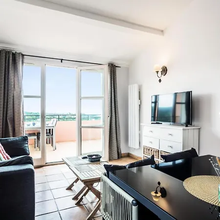 Les Bastides Aux Restanques Du Golfe De St Tropez - Maeva - Bastide 3 Pieces 6 Personnes Avec Splendide Vue - Prestige - Super Mae-2257 *